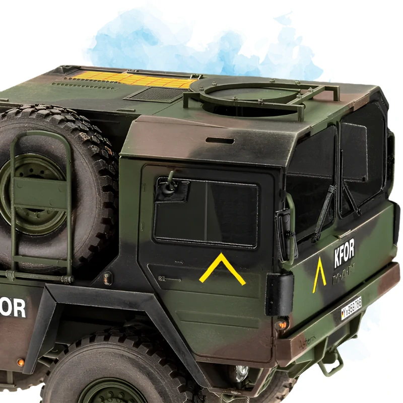 Revell - MAN 10t milgl 8x8 Truck / 03367