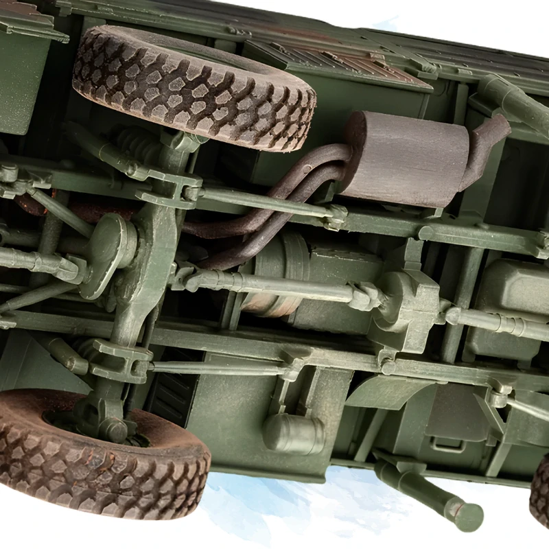 Revell - MAN 10t milgl 8x8 Truck / 03367